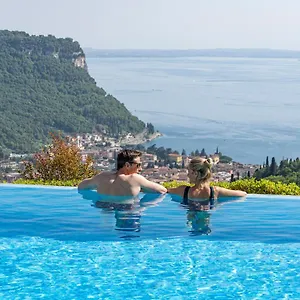 4* Hotel Madrigale Panoramic Lifestyle & Soulful